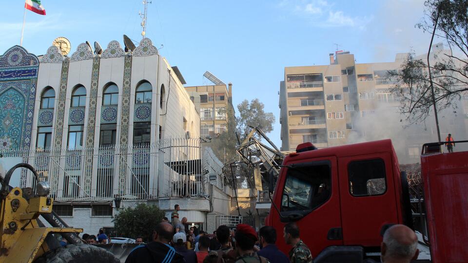 Посол Ирана пообещал решительный ответ на удар Израиля по консульству в Дамаске