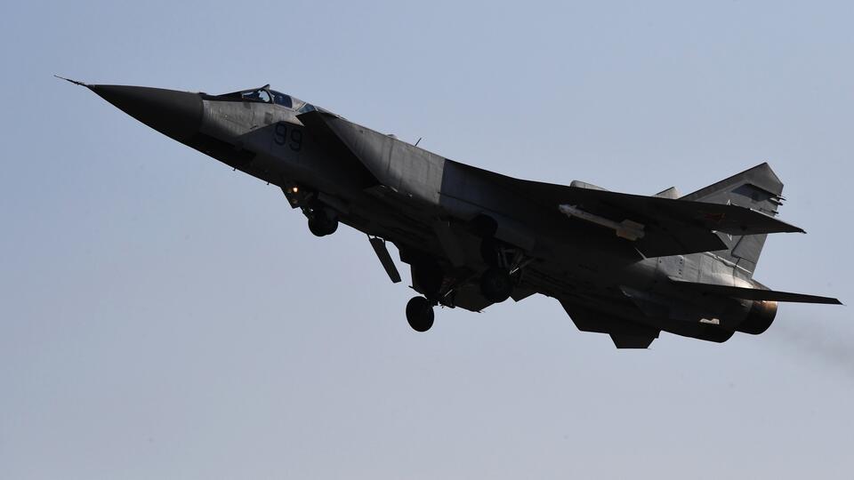 Самолет ВВС Норвегии отогнали от границы России над Баренцевым морем
