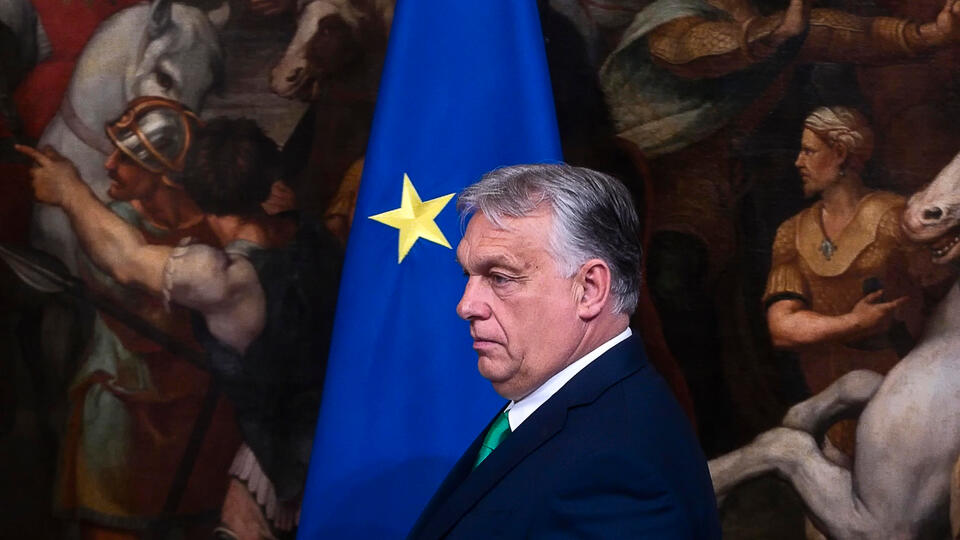 Орбан: мир постепенно становится на сторону России, вопреки указаниям Запада