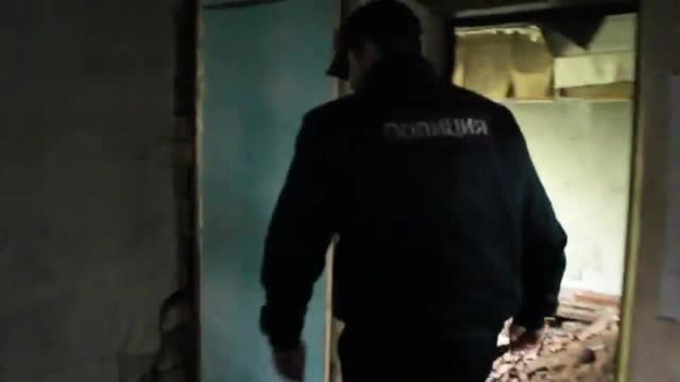 Пропавший мальчик из Уссурийска согревался с щенком в заброшенном доме
