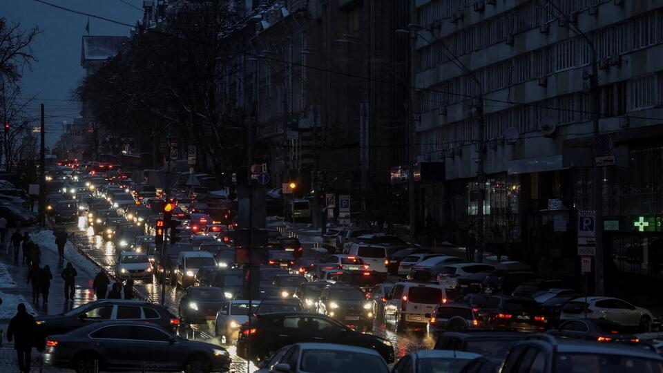В Киеве начались аварийные отключения света из-за похолодания
