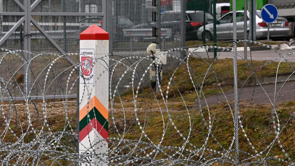 В Белоруссии заявили о сложной обстановке на западных границах