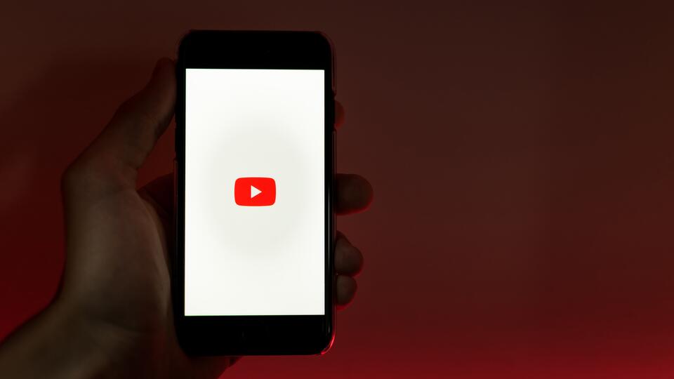 Пушков обратится в Роскомнадзор с предложением заблокировать YouTube