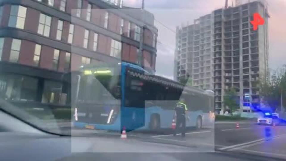 Автобус сбил пешехода на юго-западе Москвы