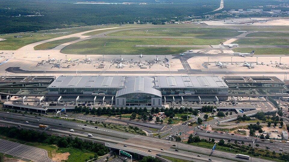 Кабмин Германии призвали запретить продажу аэропорта бизнесмену из РФ