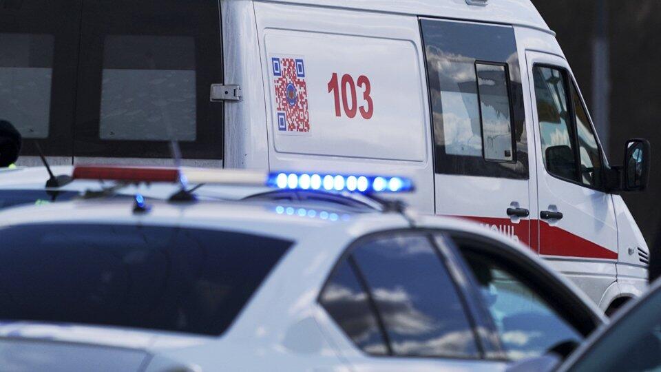 При столкновении двух автомобилей в Казани пострадали трое детей