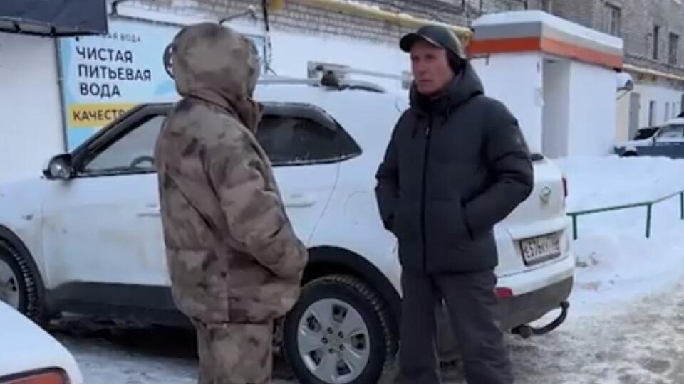Нападения по вечерам: другие похожие преступления на улицах. Фото: © Скриншот видео
