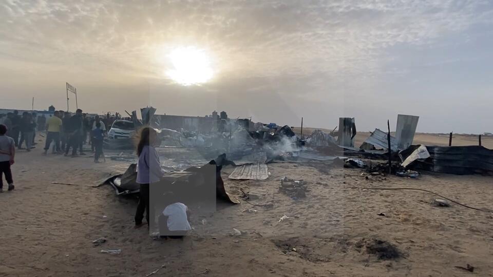 Кадры из разрушенного израильскими военными лагеря беженцев в Рафахе