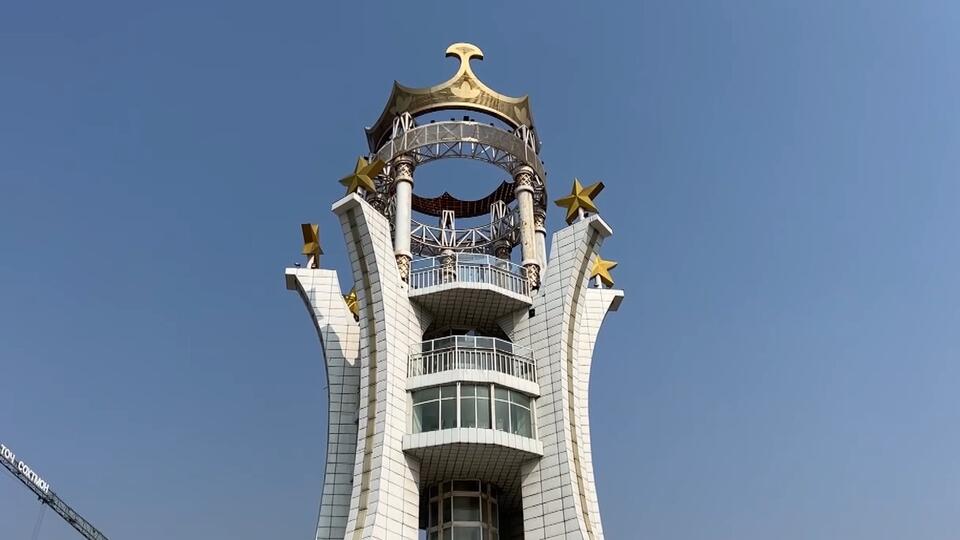 Таджикистанская "Эйфелева башня". Фото: © Кадр из программы "Невероятно интересные истории", РЕН ТВ