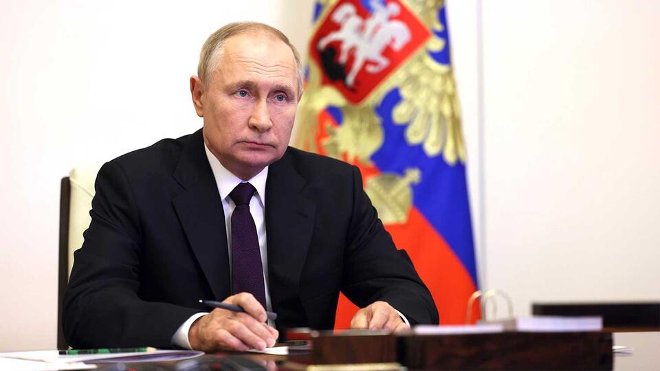 Путин прилетел в Самарканд для участия в саммите ШОС