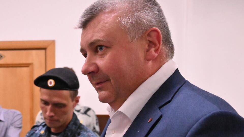 Суд продлил арест петербургским генералам полиции до 5 июля