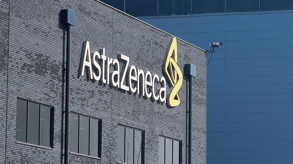 Более тысячи украинцев пострадали после получения вакцины AstraZeneca