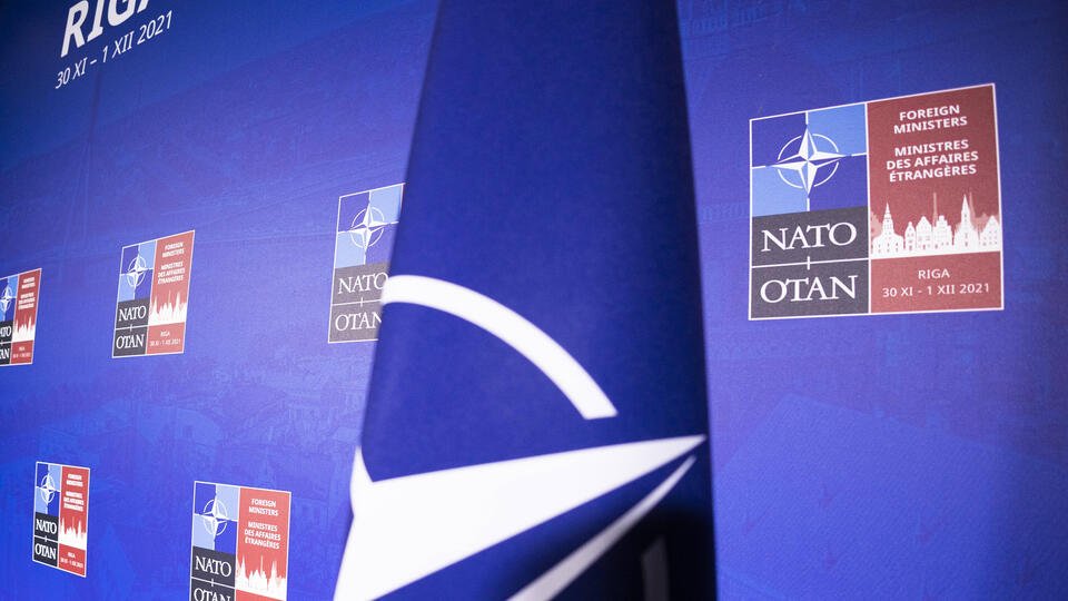 Ирландию заинтересовала инициатива НАТО по защите подводных кабелей