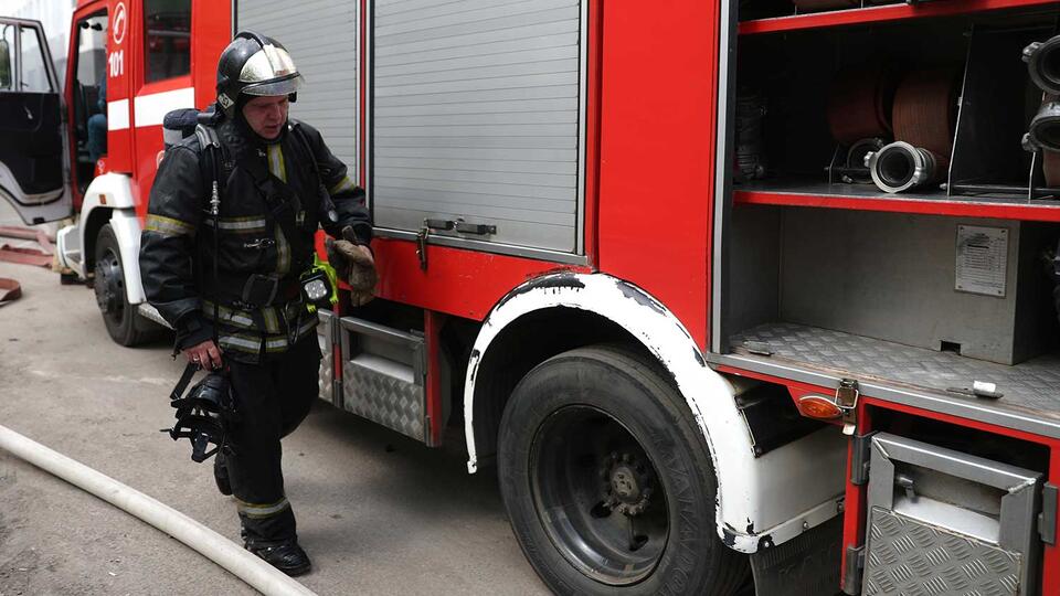 Один человек погиб при пожаре в торговом центре в Москве