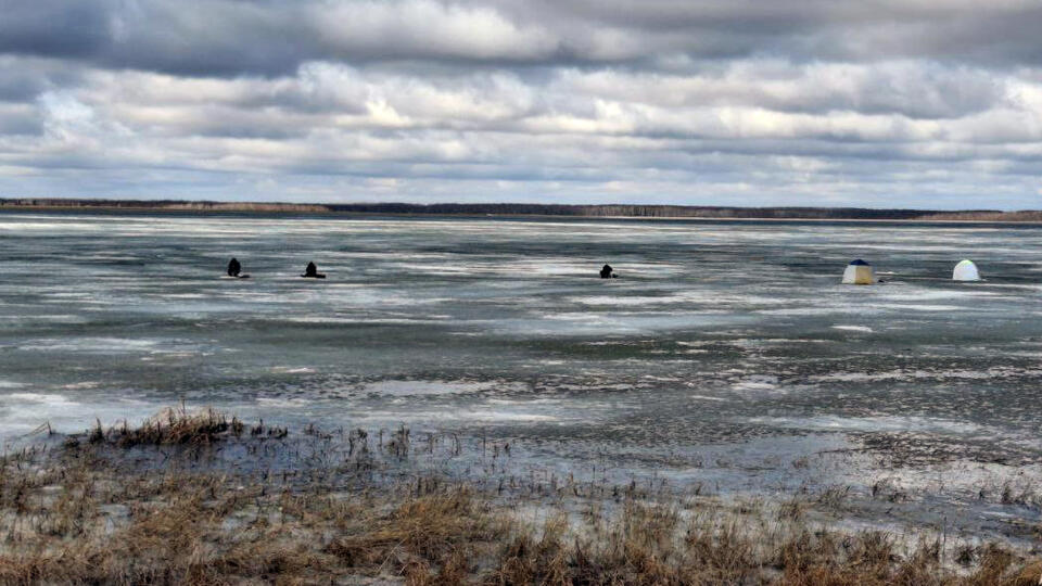 Два рыбака погибли, провалившись под лед в Курганской области. Фото: © t.me/МЧС Курганской области