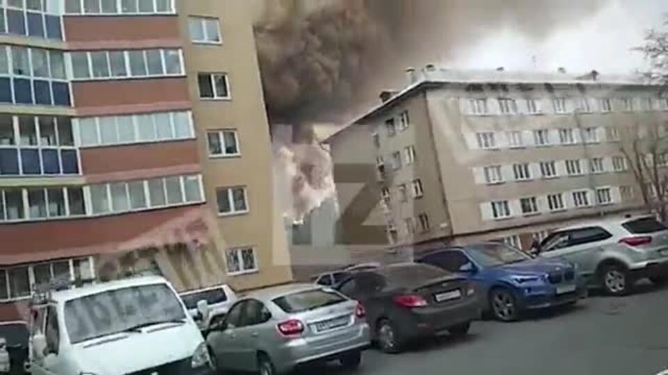Жильцы вернулись в поврежденный от взрыва баллона дом в Челябинске