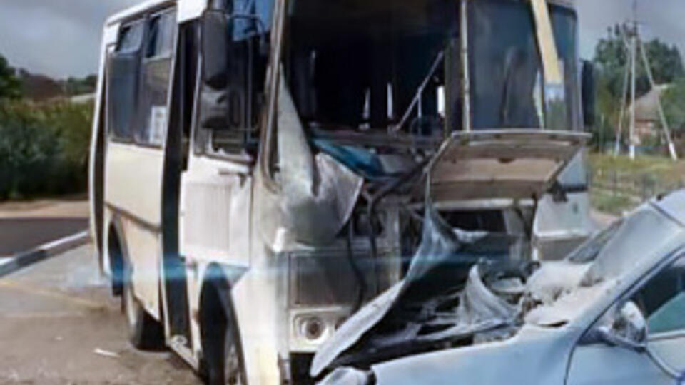 Два человека пострадали при атаке беспилотника ВСУ на автобус в Шебекине