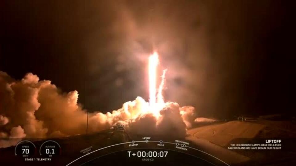 Илон Маск поздравил SpaceX с рекордным запуском