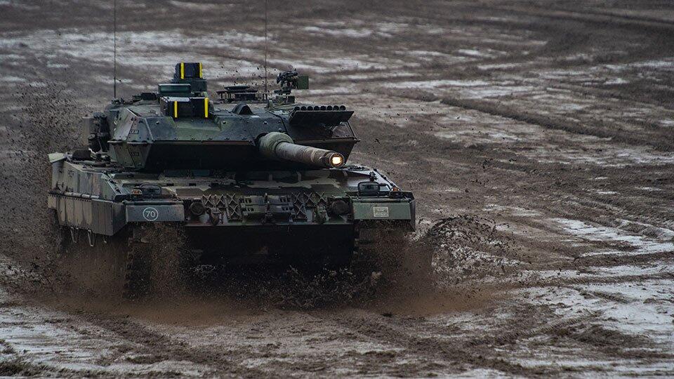 Польша потребовала от ФРГ срочно поставить Киеву новые Leopard