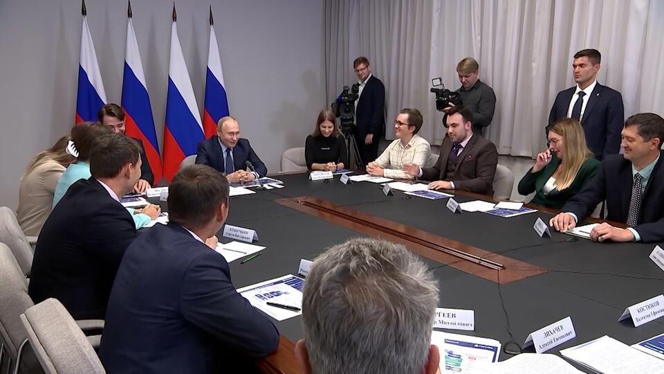 Путин заявил, что ядерному центру в Сарове нет равных в военной сфере
