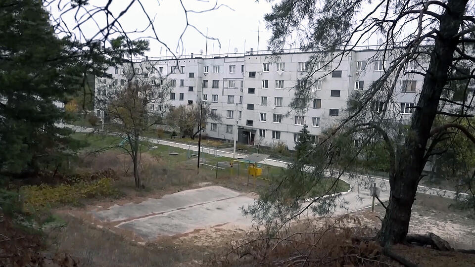 Кто живет в городе-призраке Орбита. Фото: © Кадр из программы "Как устроен мир", РЕН ТВ