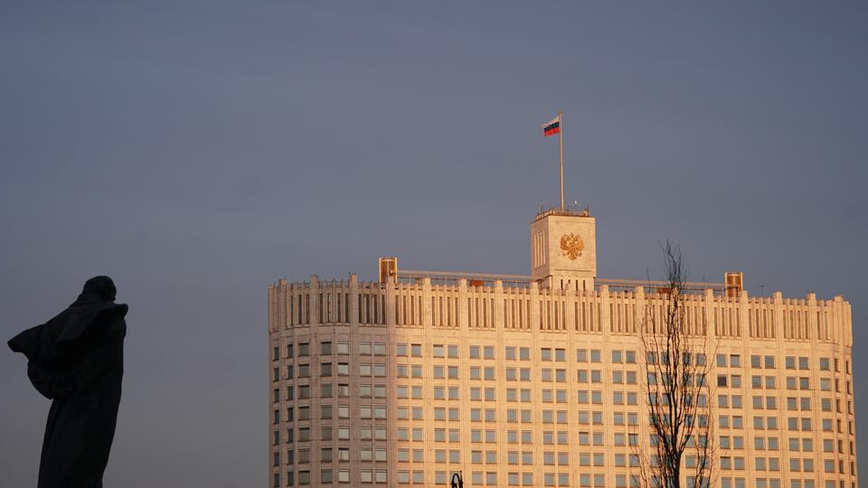 В РФ введут консульский учет соотечественников, живущих за границей