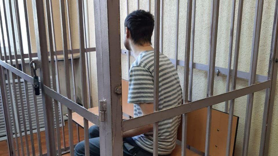 Суд заключил под стражу обвиняемого в подготовке теракта в Брянске