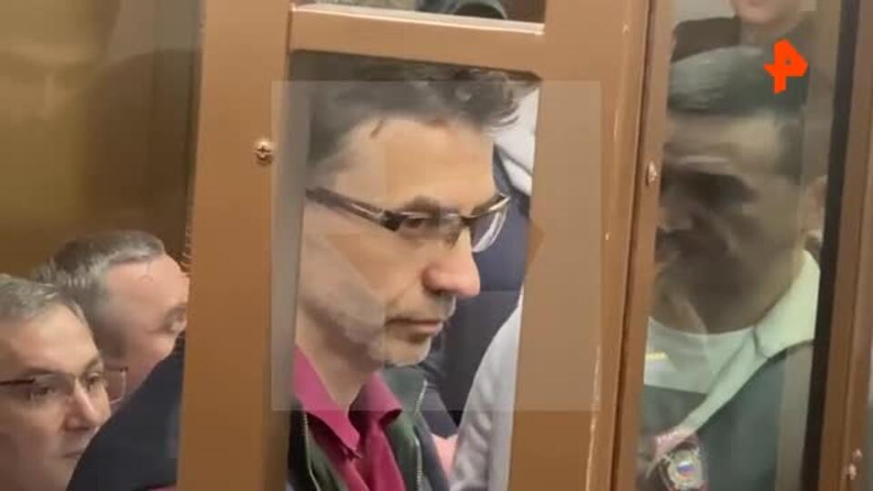 Экс-министр Михаил Абызов перед оглашением приговора