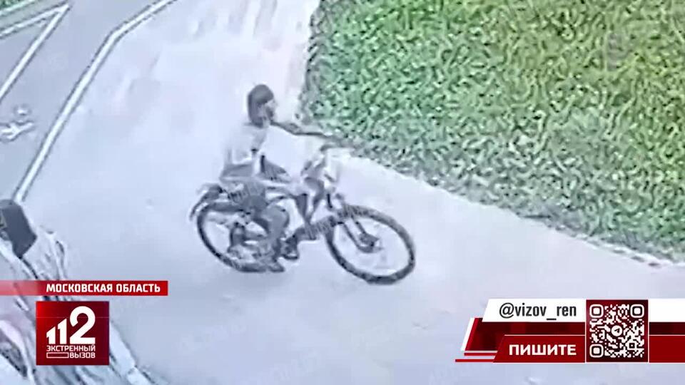 В Москве разыскивают велосипедиста, покалечившего девочку