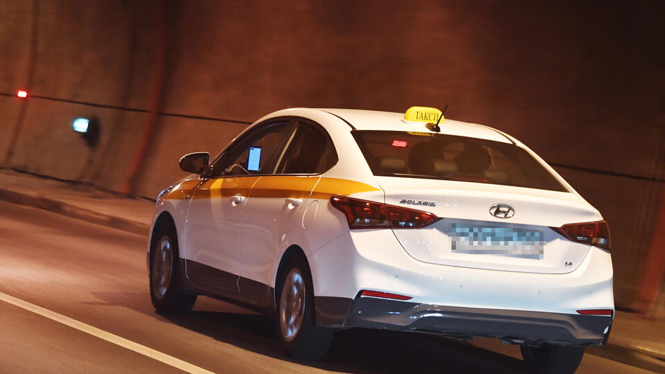 История появления Hyundai Solaris в российских таксопарках. Фото: © РИА Новости/Наталья Селиверстова