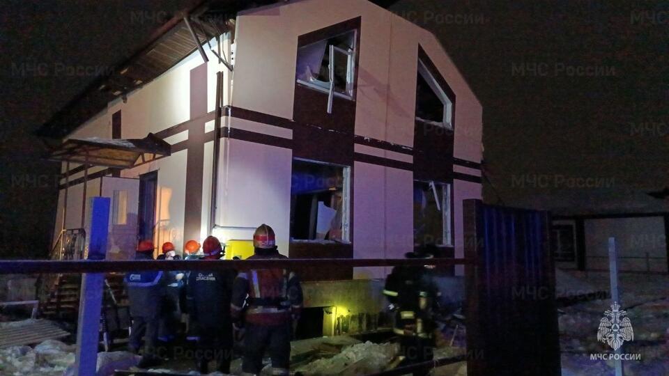 Четыре человека пострадали при взрыве газа в доме под Костромой
