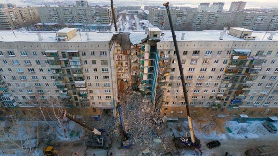 В Киеве в результате взрыва обрушился дом, есть жертвы