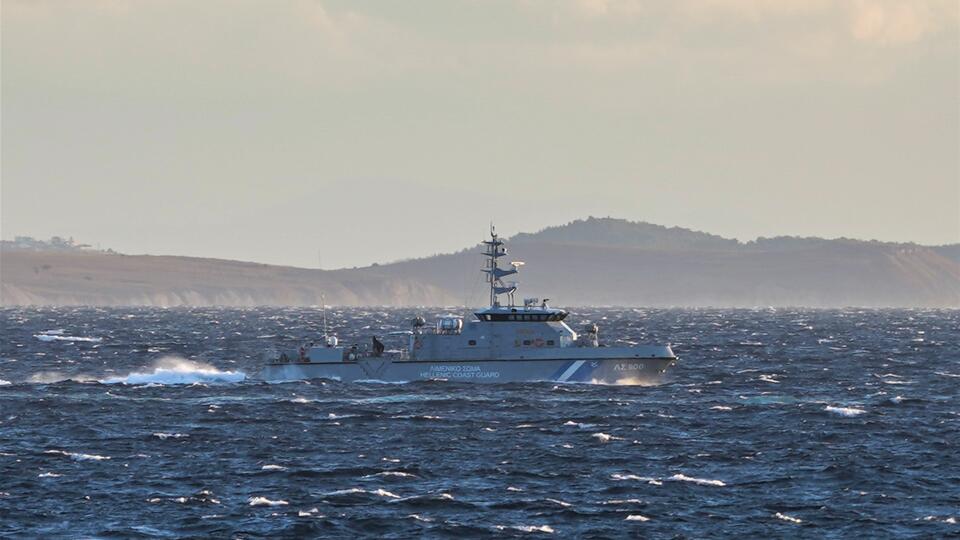 Турецкое судно попыталось протаранить патрульный катер Греции