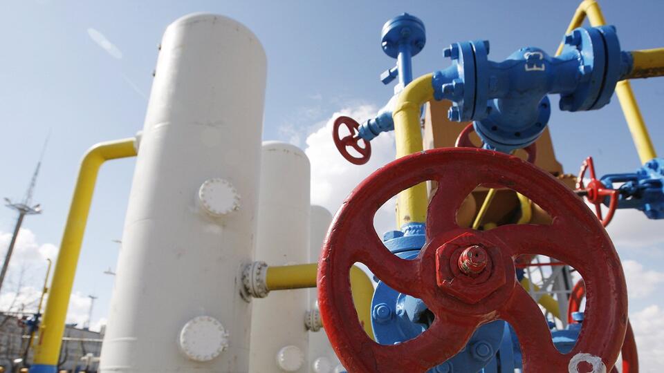 Песков: отказ Киева от транзита газа изменит логистические цепочки