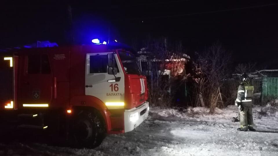 Пожар в жилом доме под Красноярском унес жизни двух человек