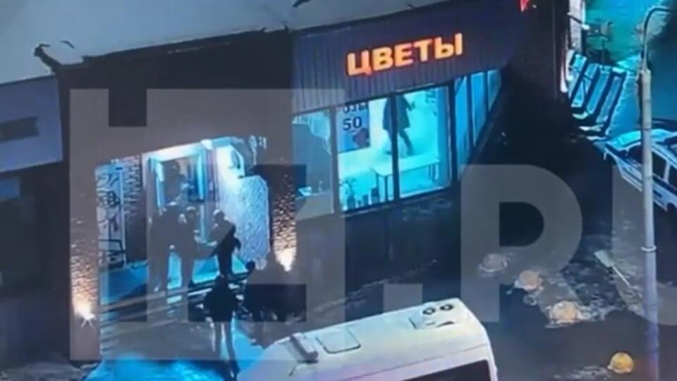 Хотели самолет и $5 миллионов: детали захвата заложницы в Москве