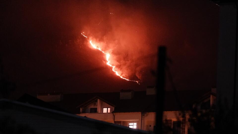 Помощь волонтеров . Фото: © Юрий Березнюк/ТАСС