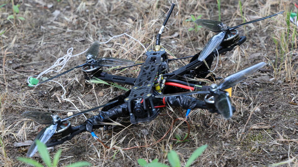 Двое жителей Курской области пострадали при атаке дрона-камикадзе ВСУ