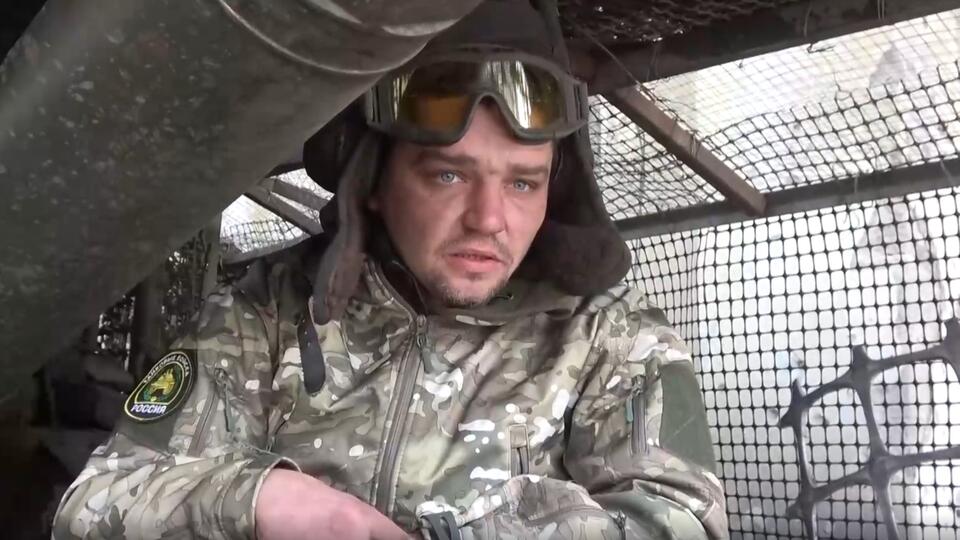 Танкисты атакуют гарнизон противника. Фото: © ИЗВЕСТИЯ/Валентин Трушнин