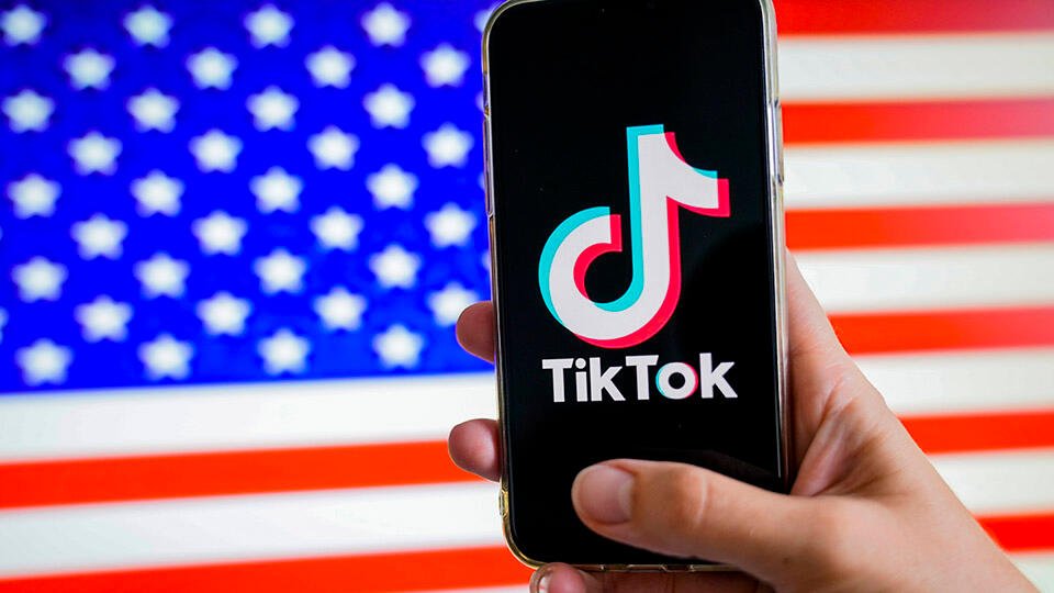 В США с воскресенья запретят скачивание TikTok и WeChat