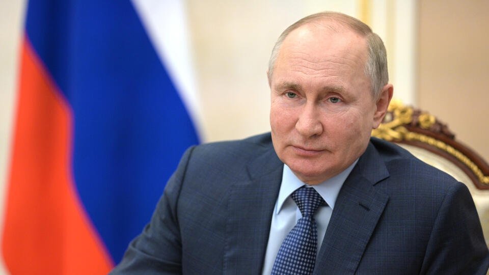 Путин считает преждевременными страхи по поводу штамма "Омикрон"