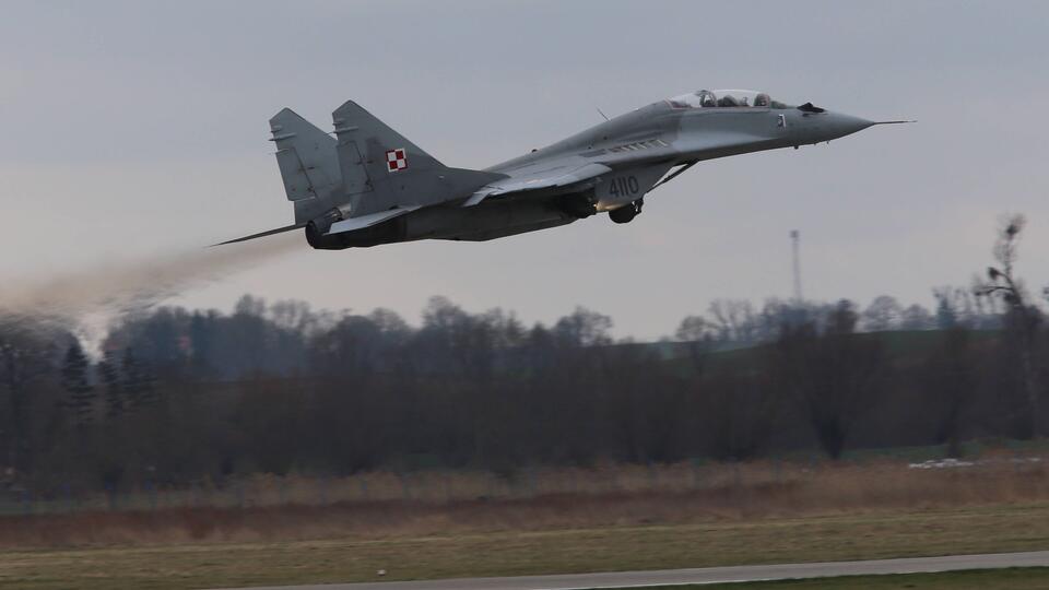 Польша подняла в воздух самолеты из-за якобы активности дальней авиации России