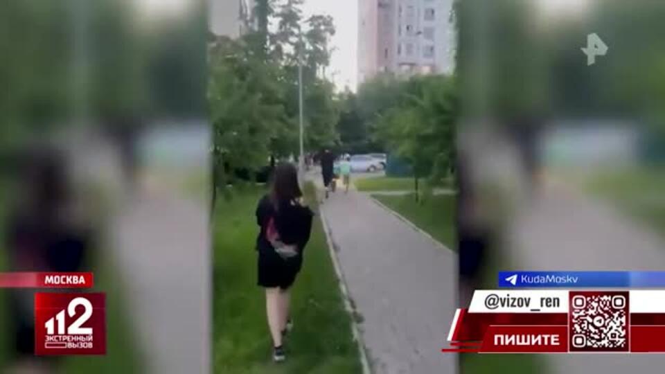 Школьник врезался в авто на угнанном у курьера мопеде в Москве