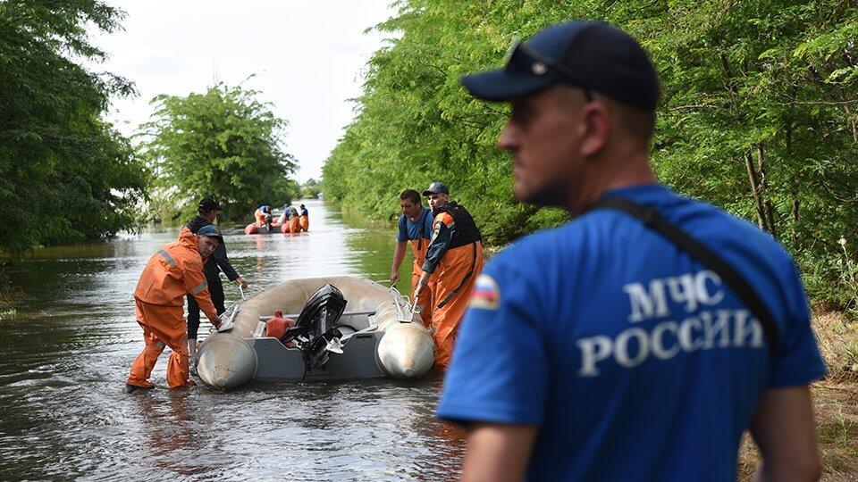 Ждали на крыше: как спасают людей после прорыва Каховской ГЭС