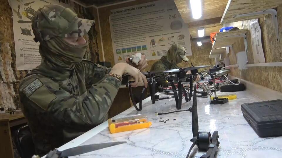Как ведут борьбу с украинскими дронами в зоне спецоперации. Фото: © ИЗВЕСТИЯ
