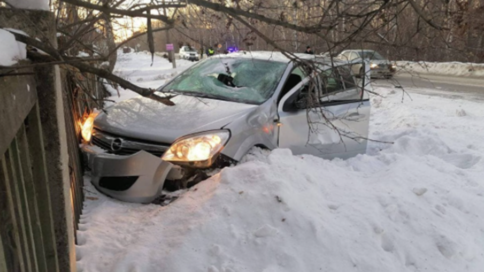 Пьяный водитель задавил двух сестер-подростков под Челябинском