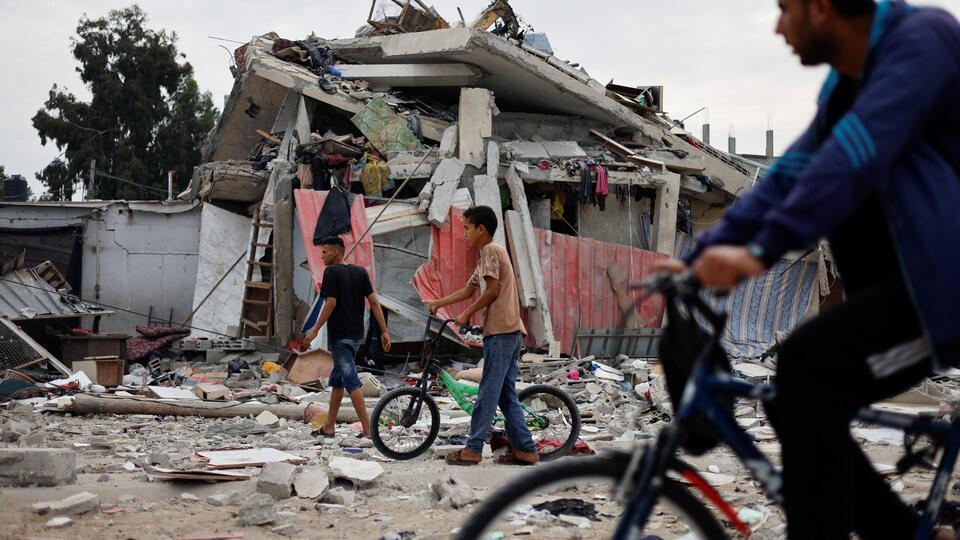 Число погибших при ударах Израиля по Газе превысило 7,7 тысячи человек