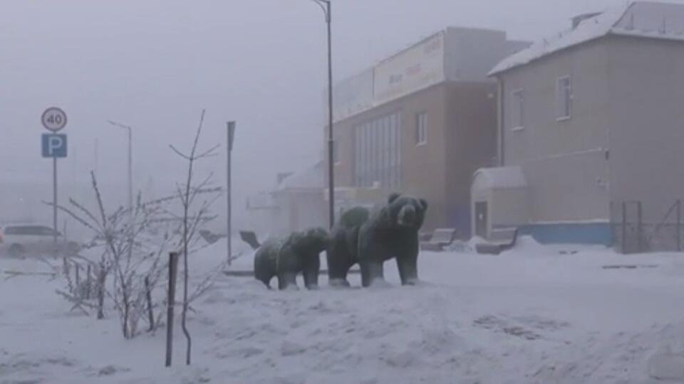 Люди замерзают: жители Тулуна остались без отопления в 40-градусный мороз