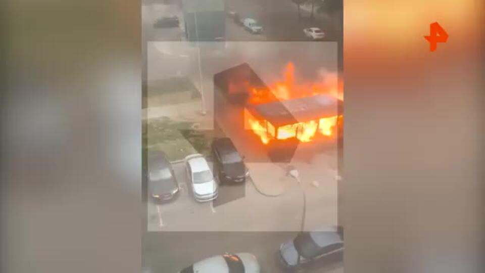 Три автомобиля сгорели на востоке Москвы
