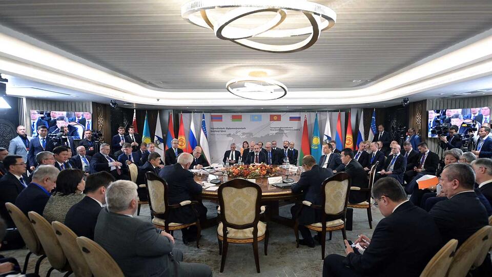 Ушаков: следующий саммит ЕАЭС пройдет в Москве в мае 2023 года